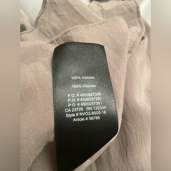 Aritzia talula dress - Picture 5 of 5